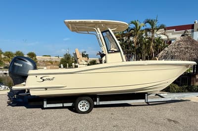 BOATZON | Scout 215 XSF 2025
