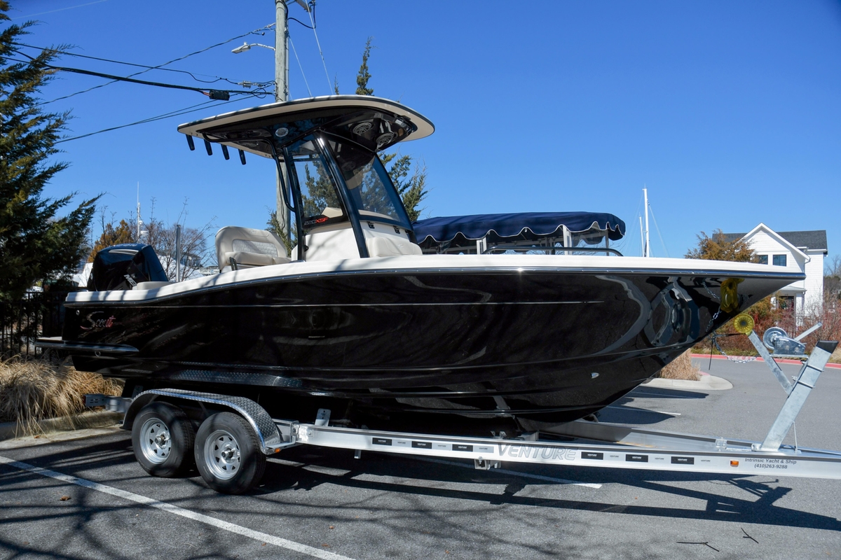 2026 Scout 220 XSF - Sold Boat