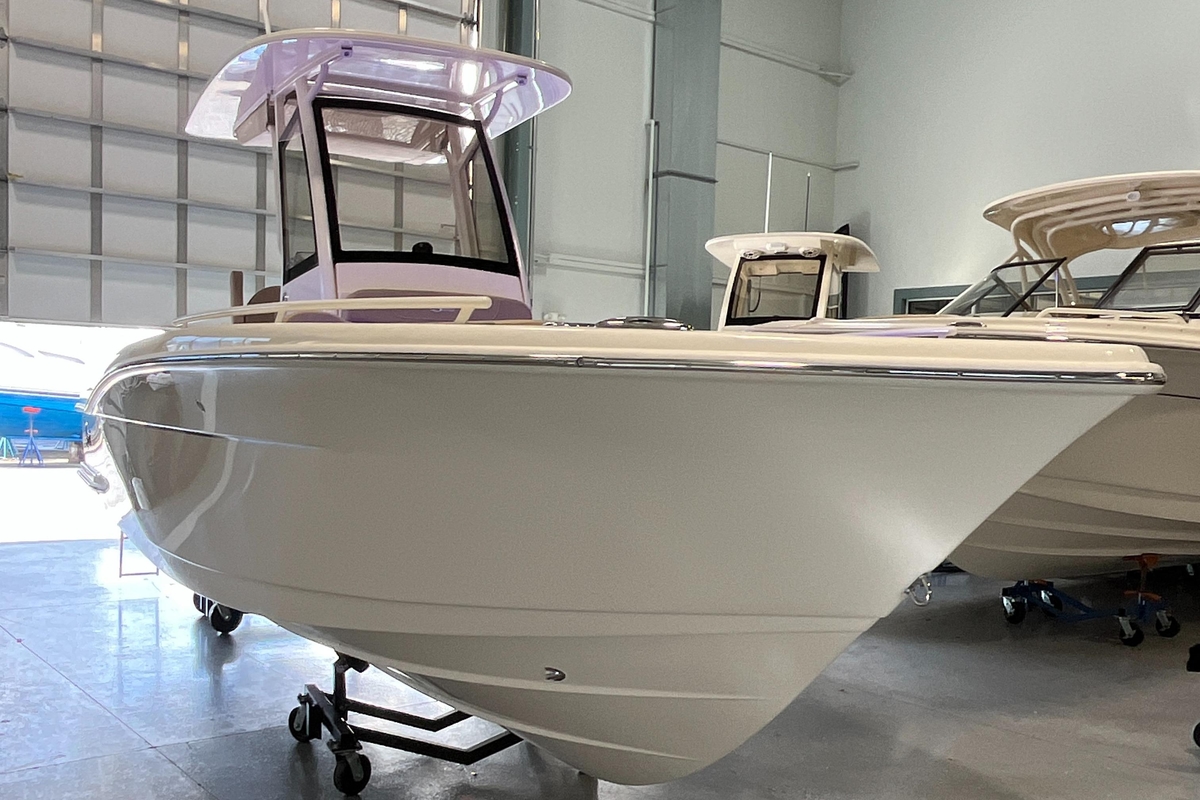 2025 Scout 240 XSF - Sold Boat