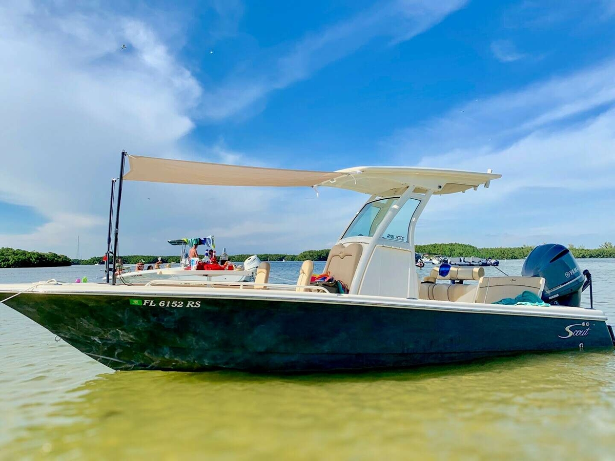 2018 Scout 251 XSS - Sold Boat