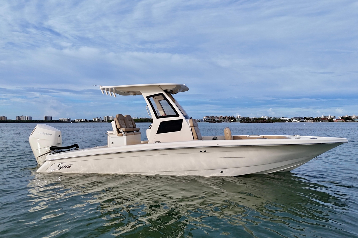 2025 Scout 261 XSS - Sold Boat