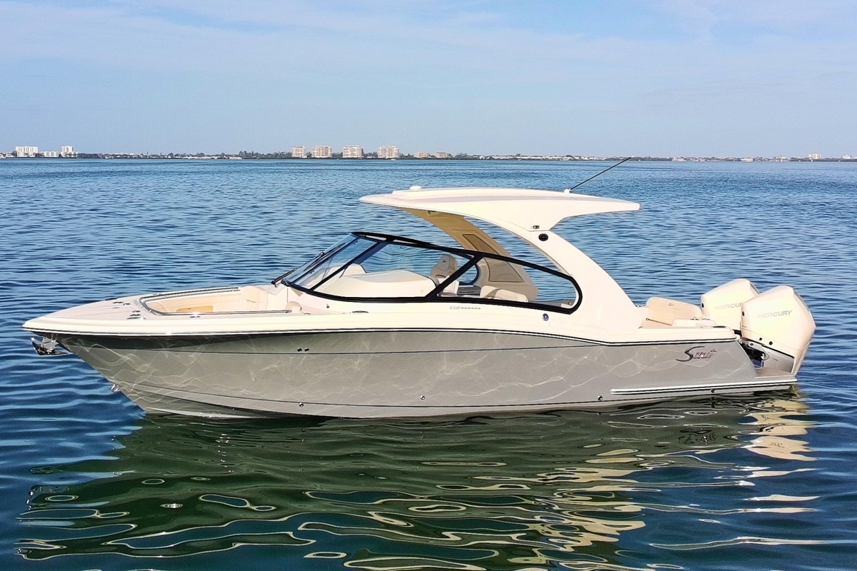 2027 Scout 288 Dorado - Sold Boat