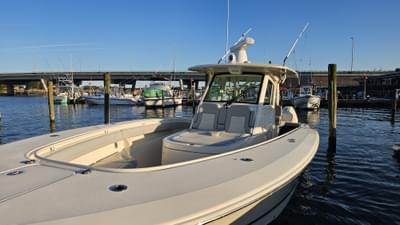BOATZON | Scout 355 LXF 2019 BOATZON | Scout 355 LXF 2019