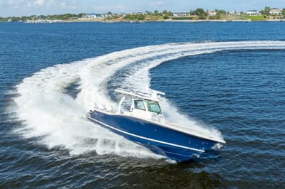 BOATZON | Scout 355 LXF 2023
