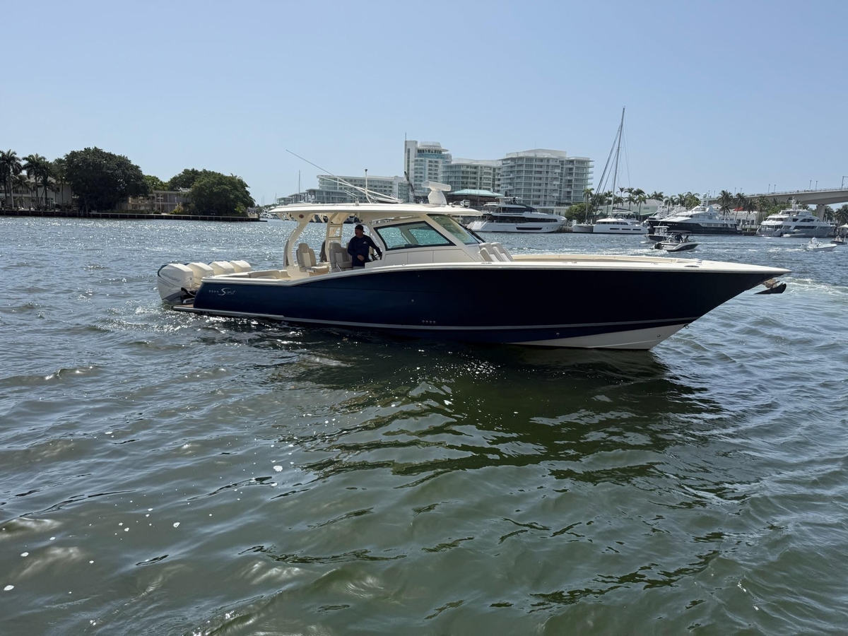 2019 Scout 420 LXF - Sold Boat