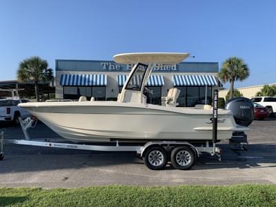 BOATZON | Scout Boats 215 XSF 2026