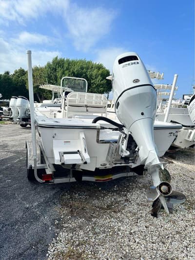 BOATZON | Sea Born FX24 Bay 2022