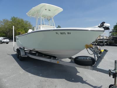 BOATZON | Sea Born LX22CC 2019