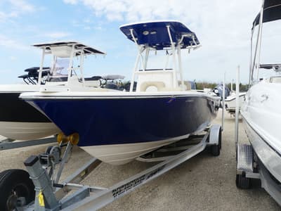 BOATZON | Sea Born LX24 CC 2020