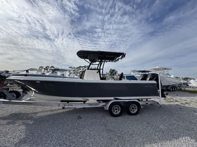 BOATZON | Sea Born LX26 Center Console LE 2021