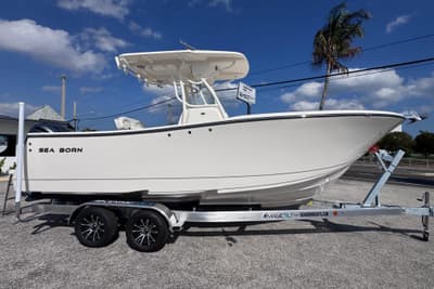 BOATZON | Sea Born SX239 Offshore 2025 BOATZON | Sea Born SX239 Offshore 2025