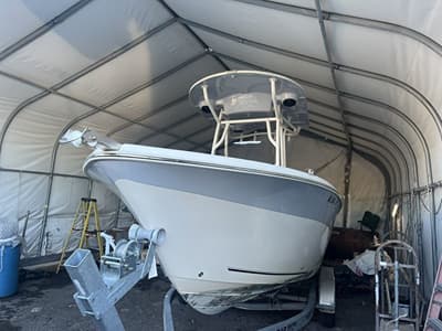 BOATZON | Sea Chaser 22 HFC 2022
