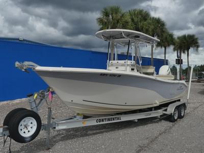 BOATZON | Sea Chaser 24 HFC 2020
