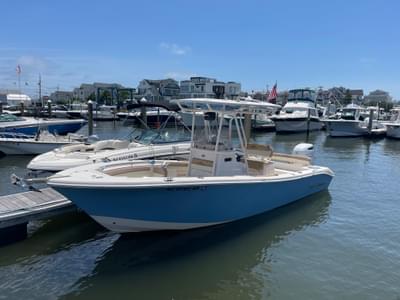 BOATZON | Sea Chaser 24 HFC 2023