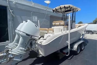 BOATZON | Sea Chaser 24 HFC 2024
