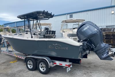 BOATZON | Sea Chaser 24 HFC 2026