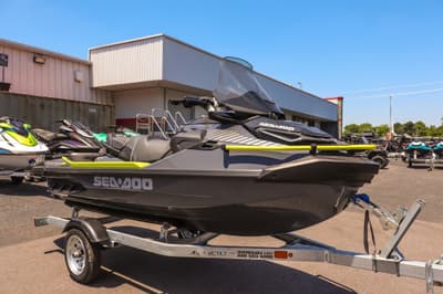 BOATZON | Sea-Doo Explorer Pro 170 2026