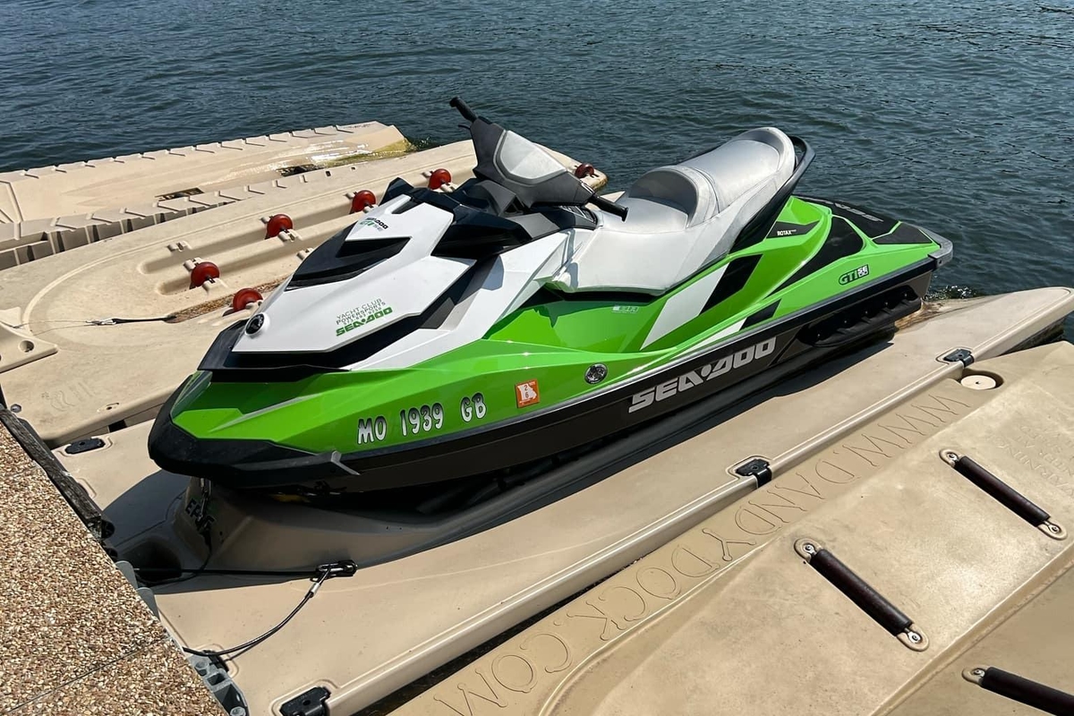 2014 Sea-Doo GTI SE 130 - Sold Boat