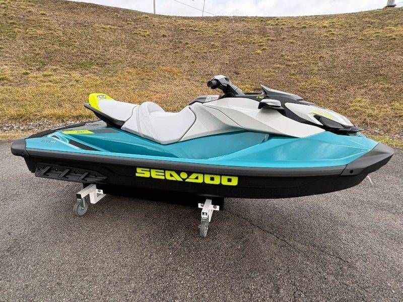 2026 Sea-Doo GTI SE 170 - Sold Boat