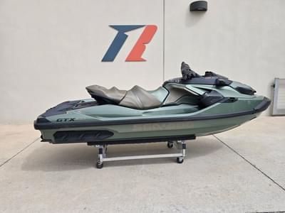 BOATZON | Sea-Doo GTX Limited 300 Premium Metallic Sage 2022