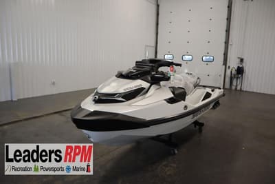 BOATZON | Sea-Doo GTX Limited 325 2026