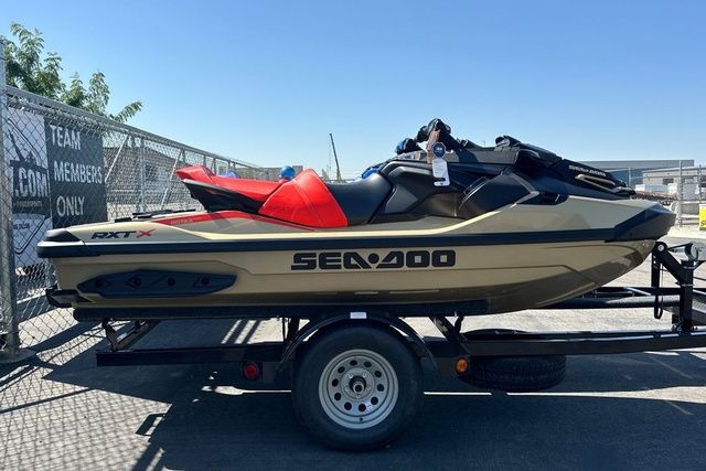 2025 Sea-Doo PWC RXT X 325 AUD TN IBR 25 - Sold Boat