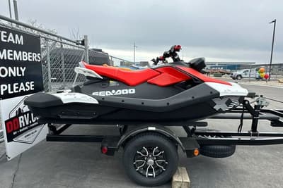 BOATZON | Sea-Doo PWC SPARK TRIXX 90 AUD WH 3UP IBR 26 2026