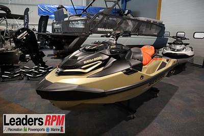 BOATZON | Sea-Doo RXTX 325 Metallic Tan  Lava Red Premium 2025
