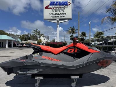 BOATZON | Sea-Doo Spark Trixx 3Up Rotax 900 HO ACE Ibr With A 2022