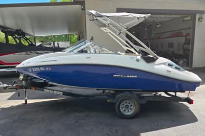 BOATZON | Sea-Doo Sport Boats 180 Challenger SE 2011