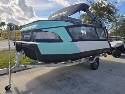 BOATZON | Sea-Doo Switch Cruise 18 230 hp Tech Galvan 2026 BOATZON | Sea-Doo Switch Cruise 18 230 hp Tech Galvan 2026