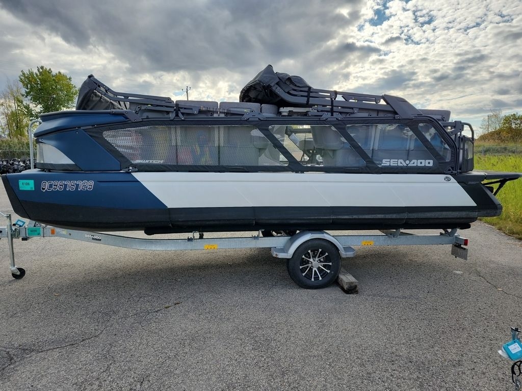 2025 Sea-Doo Switch  Cruise Limited 21  230 hp Galvanized - Sold Boat