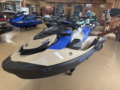 BOATZON | Sea-Doo Wake 170 2026