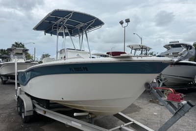 BOATZON | Sea Fox 206 Center Console 2011