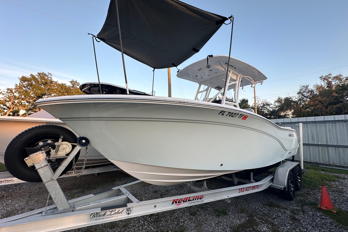 2022 Sea Fox 228 Commander - Sold Boat