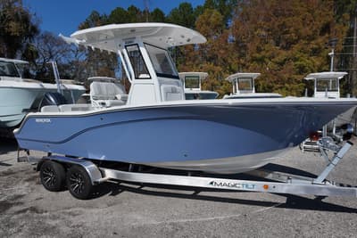BOATZON | Sea Fox 228 Commander 2026