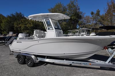 BOATZON | Sea Fox 228 Commander 2026