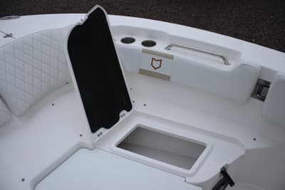 BOATZON | Sea Fox 228 Commander 2026