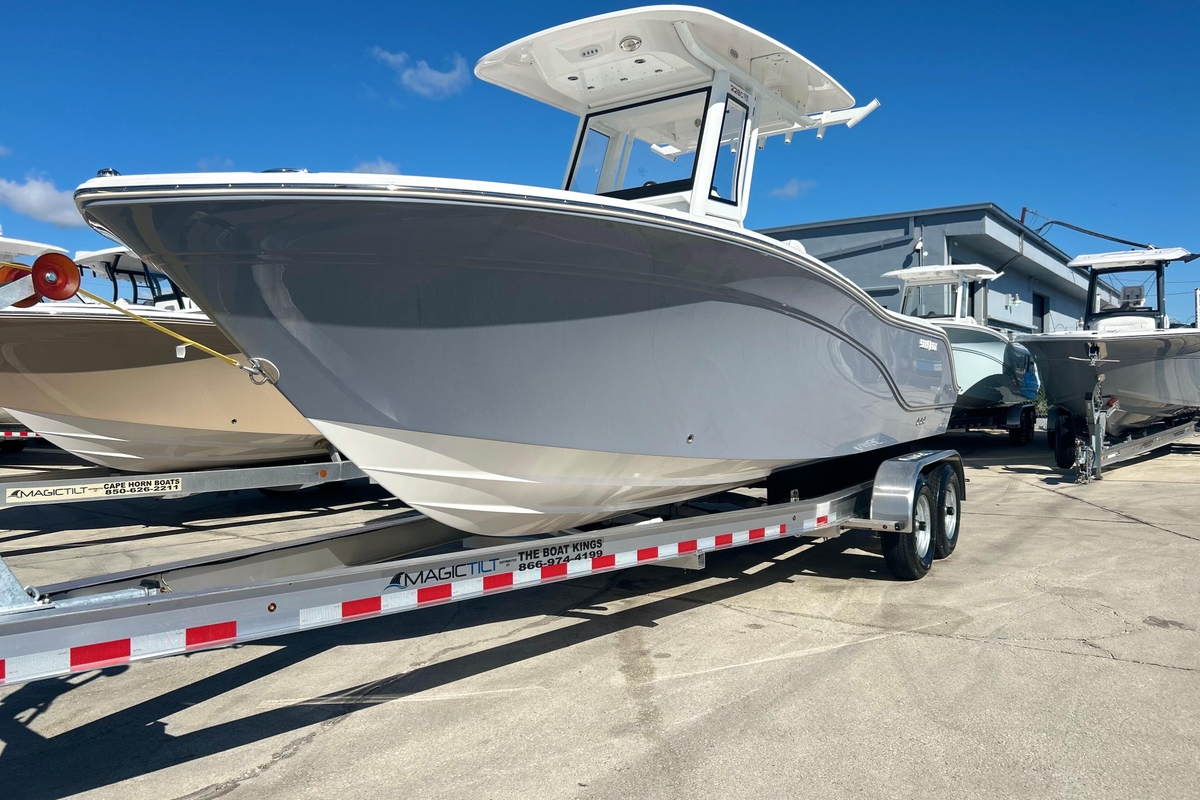 2026 Sea Fox 228 Commander - Sold Boat