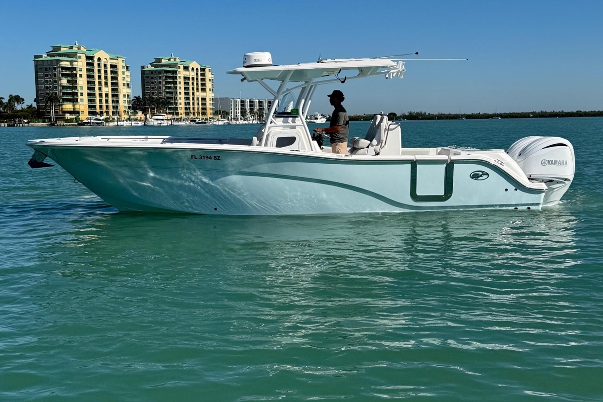 2021 Sea Fox 288 Commander - Sold Boat