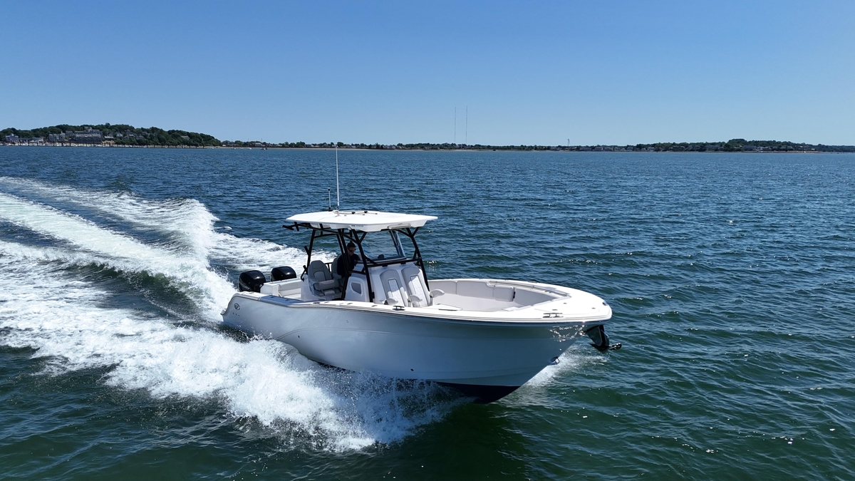 2022 Sea Fox 328 Commander - Sold Boat