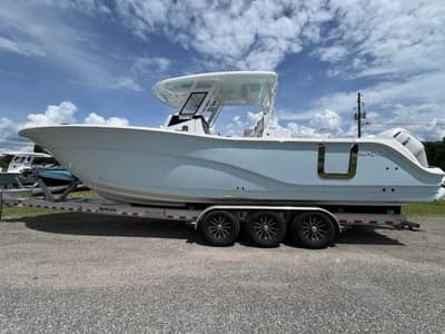 BOATZON | Sea Fox 328 Commander 2026