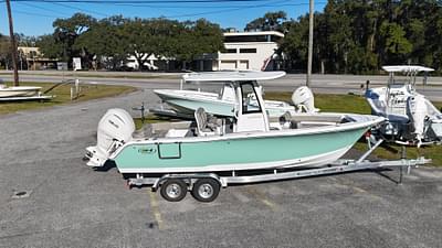 BOATZON | Sea Hunt 245SE Ultra 2025