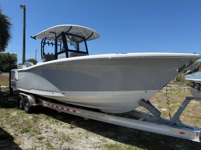 BOATZON | Sea Hunt 28 GF CB 2026