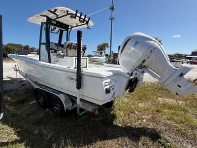BOATZON | Sea Hunt BX 25 FS 2026