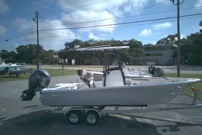 BOATZON | Sea Hunt BX22 2026