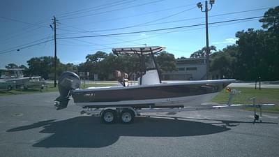 BOATZON | Sea Hunt BX22BR 2026