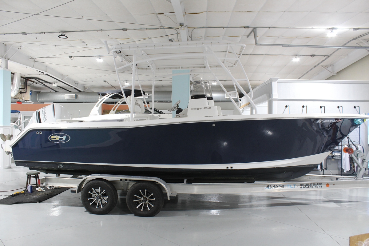 2012 Sea Hunt Edge 24 - Sold Boat