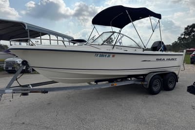 BOATZON | Sea Hunt Escape 200 2000