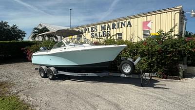 BOATZON | Sea Hunt Escape 220 LE 2012